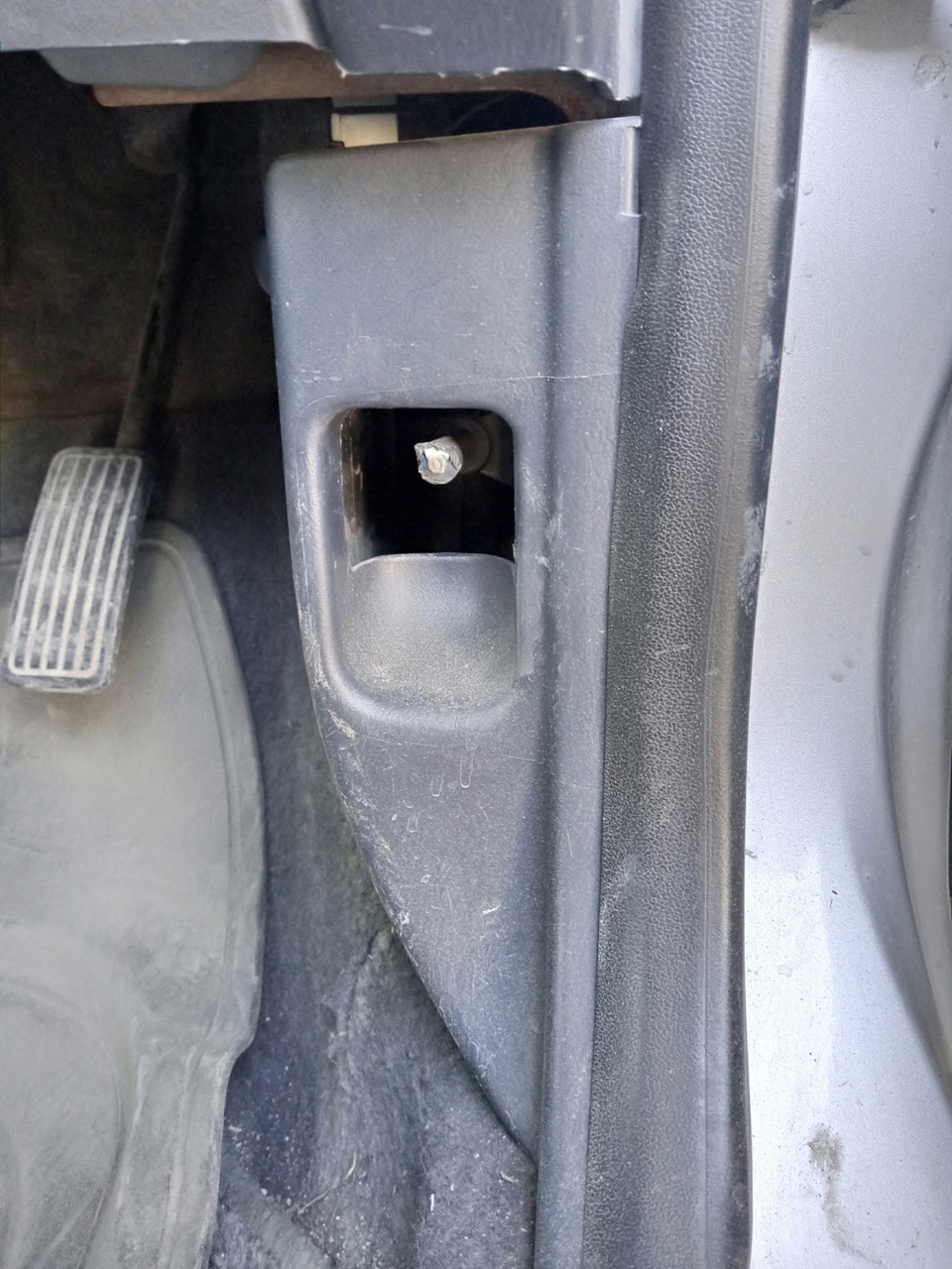 Ручка капота — Honda HR-V (1G), 1,6 л, 1998 года | тюнинг | DRIVE2