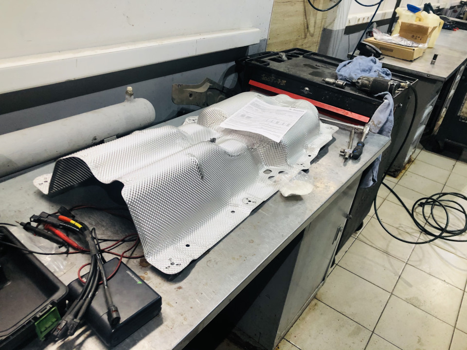 немного свежих запчастей) — Skoda Superb Mk2