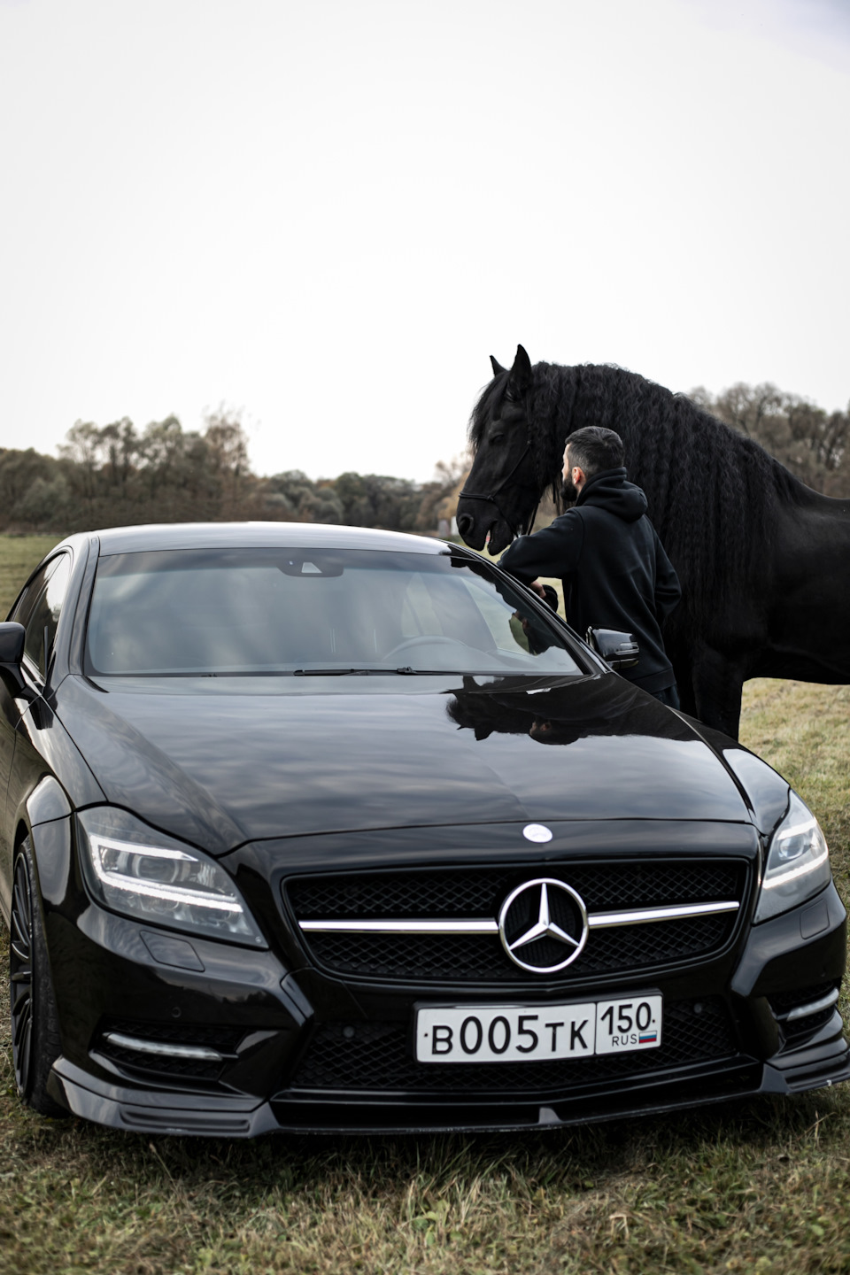 Мелькала за окнами осень холодная — Mercedes-Benz CLS (C218), 4,7 л, 2011  года | фотография | DRIVE2