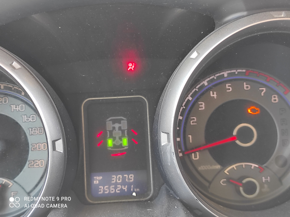 Индикация приборки — Mitsubishi Pajero (4G), 3 л, 2007 года ...
