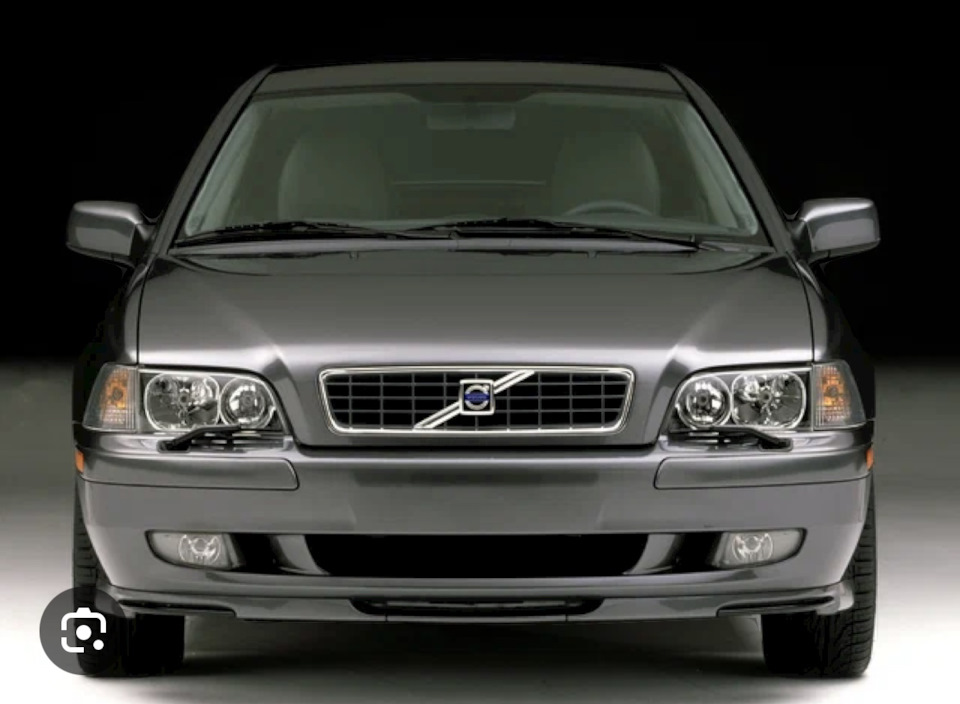 Решетка радиатора — Volvo S40 (1G), 2 л, 2002 года | просто так | DRIVE2
