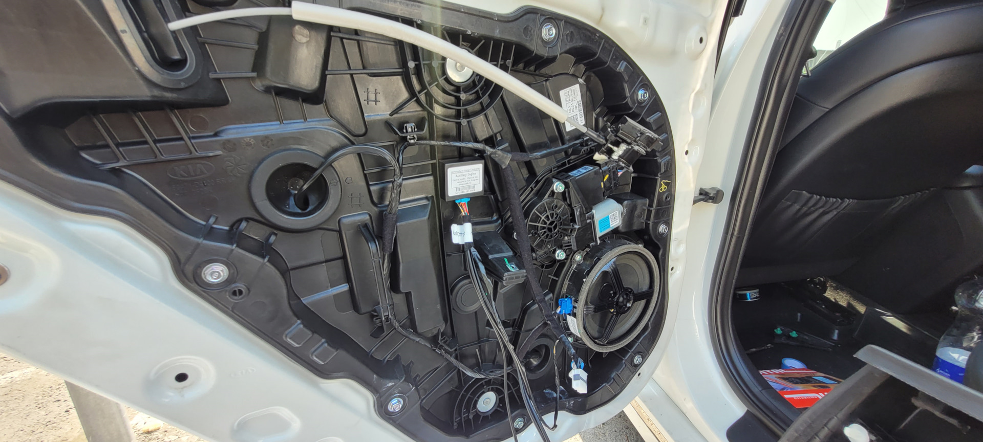 2️⃣2️⃣ 🖤Ambient Light MTF😊 (Ч.1 задние двери ) — KIA Optima (4G), 2 л