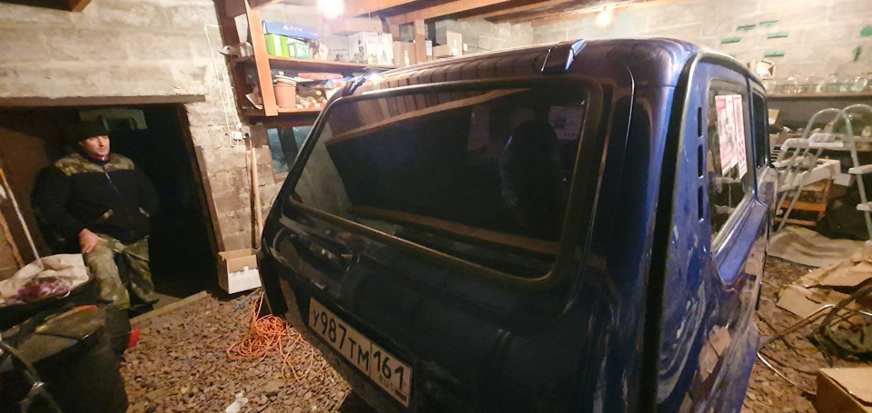 Уплотнители стекол передних боковых — Lada 21218 Фора, 1,8 л, 2001 года ...