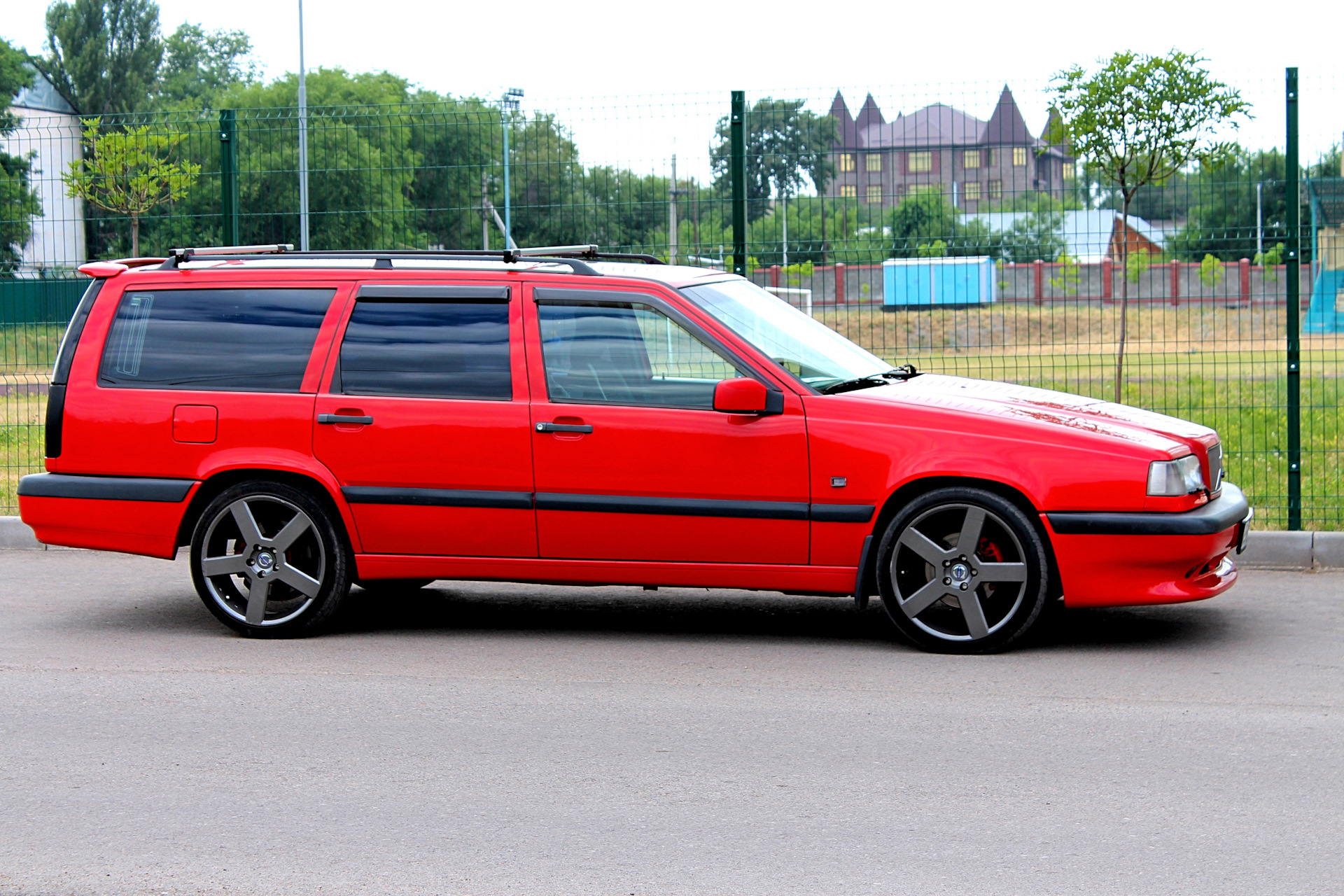 Volvo 850