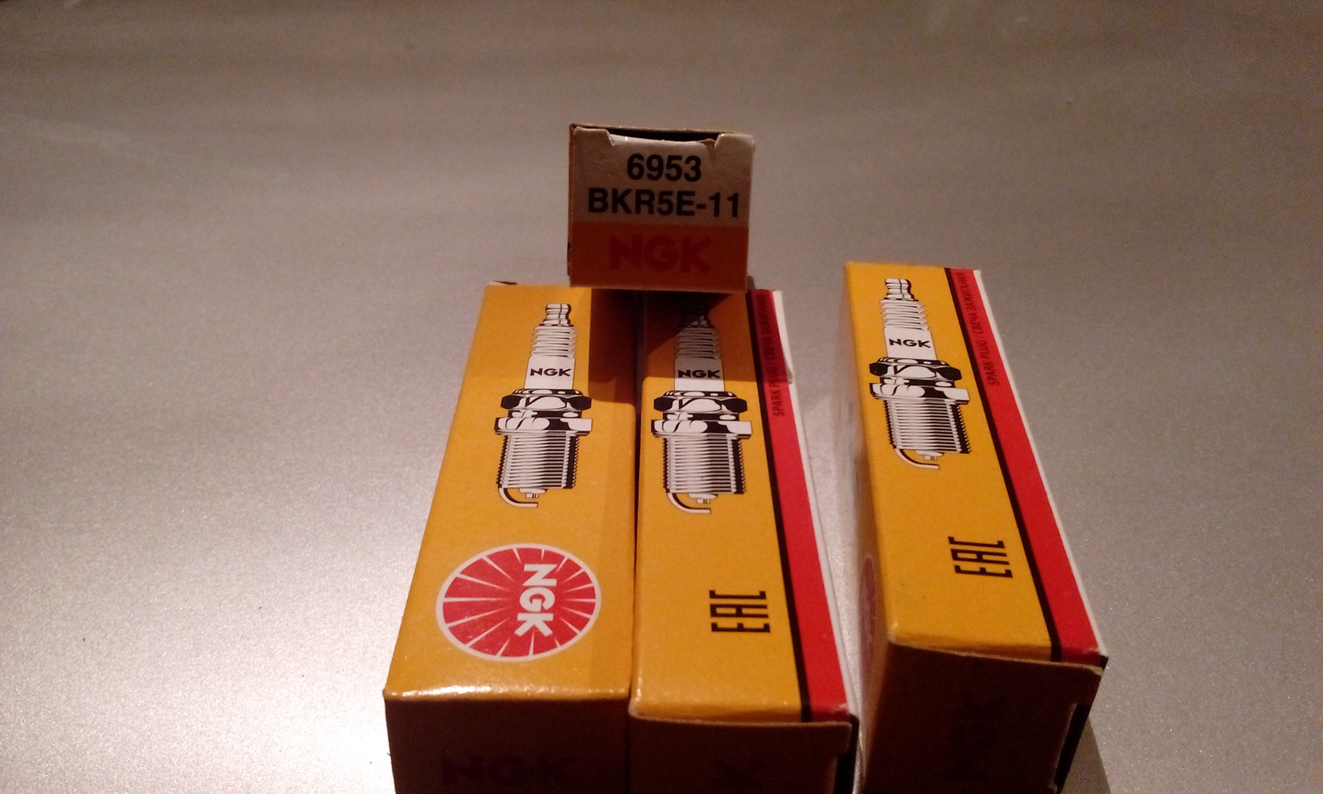 Свечи ngk bkr5e