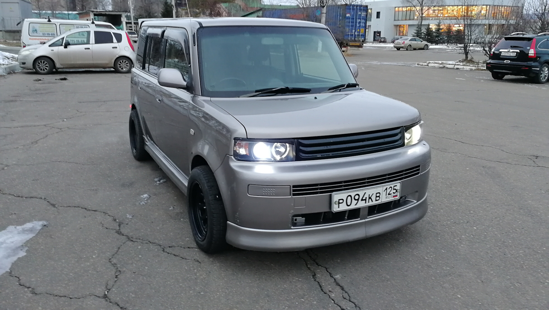 Под бб. Toyota BB ncp31. Toyota BB, ncp35. Toyota BB 2005 лифт. Тойота ББ 2 лифт подвески.