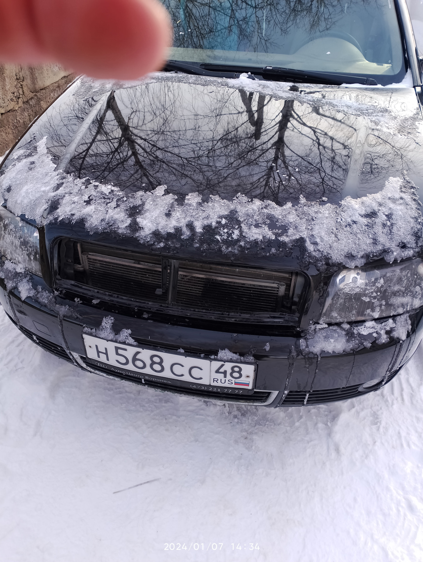 Трос замка капота, как открыть — Audi A4 (B6), 1,8 л, 2003 года | поломка |  DRIVE2