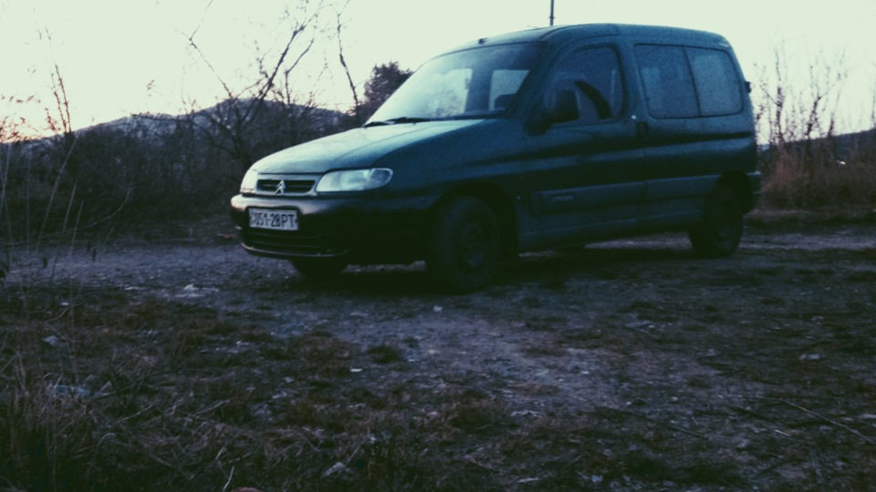 Загорается чек на несколько секунд начинает дергатся — Citroen Berlingo ...