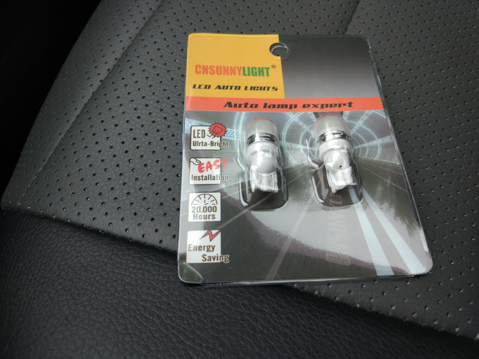 Замена ламп в подсветке номера — Hyundai i30 (1G), 1,6 л, 2010 года ...