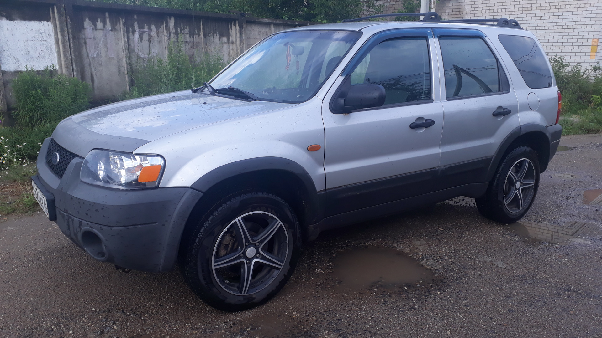 Ford Maverick II 2.3 бензиновый 2005 | Серый Марик 2.3 на палке на DRIVE2