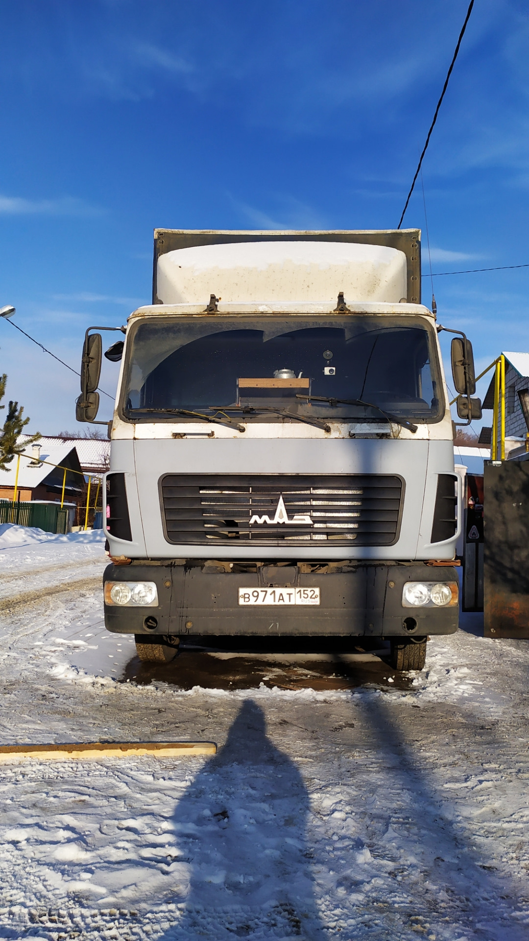 Облицовка радиатора маз 5440 простор. Облицовка кабины маз простор. Решётка радиатора маз 525. Капот маз 5440 простор. Облицовка маз.