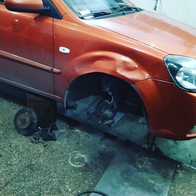 Самодельные стойки заднего стабилизатора. — Ford Focus II Sedan, 1,8 л ...