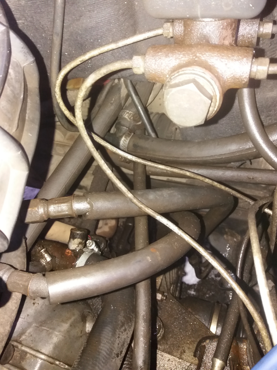 ремонт подводящей трубы водяного насоса(саксофон) — Lada 21120, 1,5 л ...