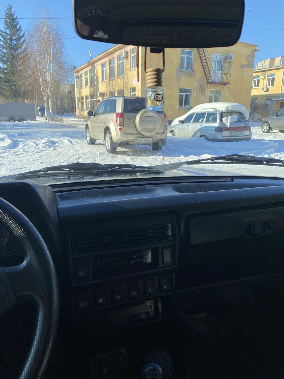 Скрип багажника — Lada 4x4 3D, 1,7 л, 2020 года | наблюдение | DRIVE2