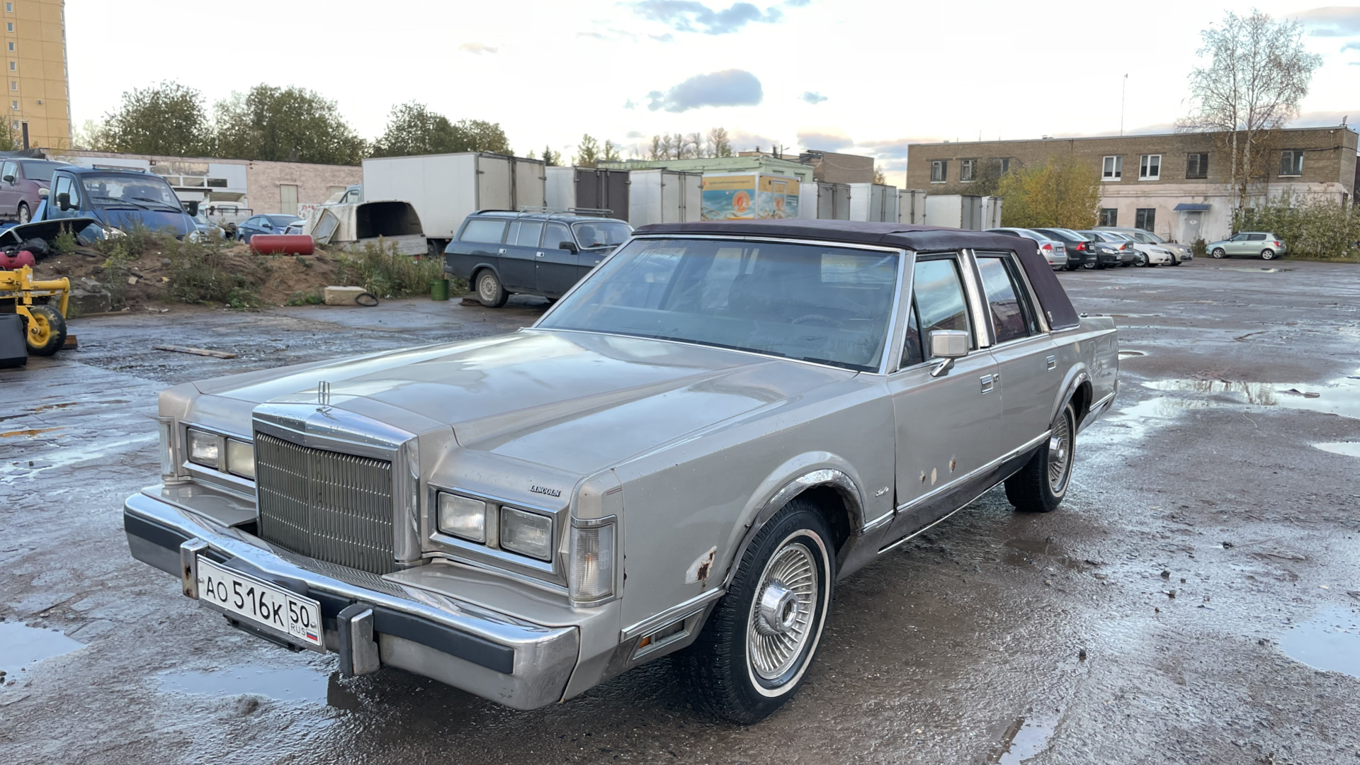 Lincoln Town Car I 5.0 бензиновый 1988 | V8, 5.0 1988 БРИГАДА на DRIVE2