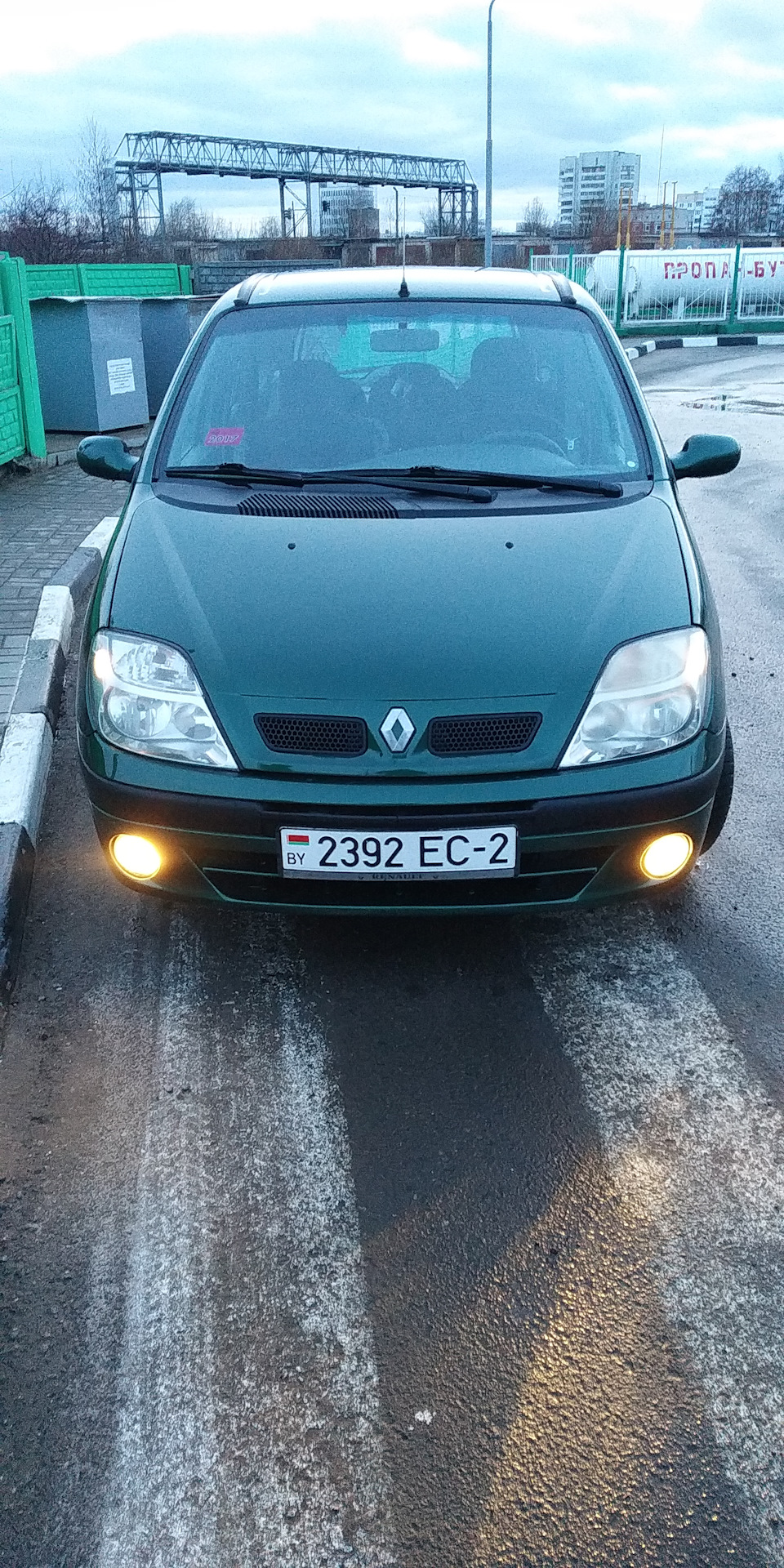 Продаю — Renault Scenic I, 1,6 л, 2000 года | продажа машины | DRIVE2