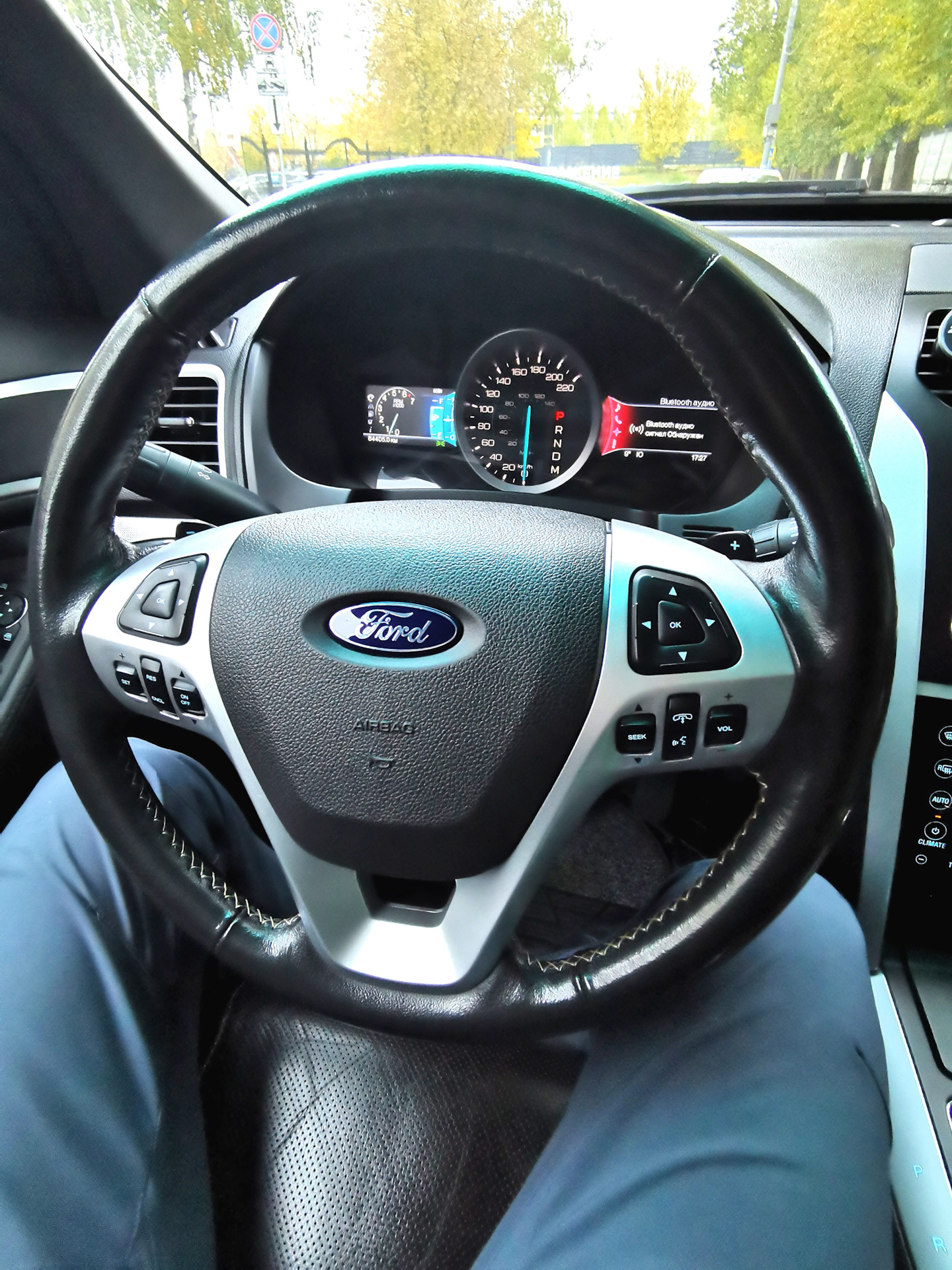 Оплётка на руль - Ford Explorer (5G), 3,5 л, 2014 года аксессуары DRIVE2