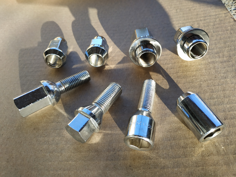 болты для проставок на стойки. болт гайка 12. болт гайка 12. 12 мм болт сталь. шпилька с гайкой м16.