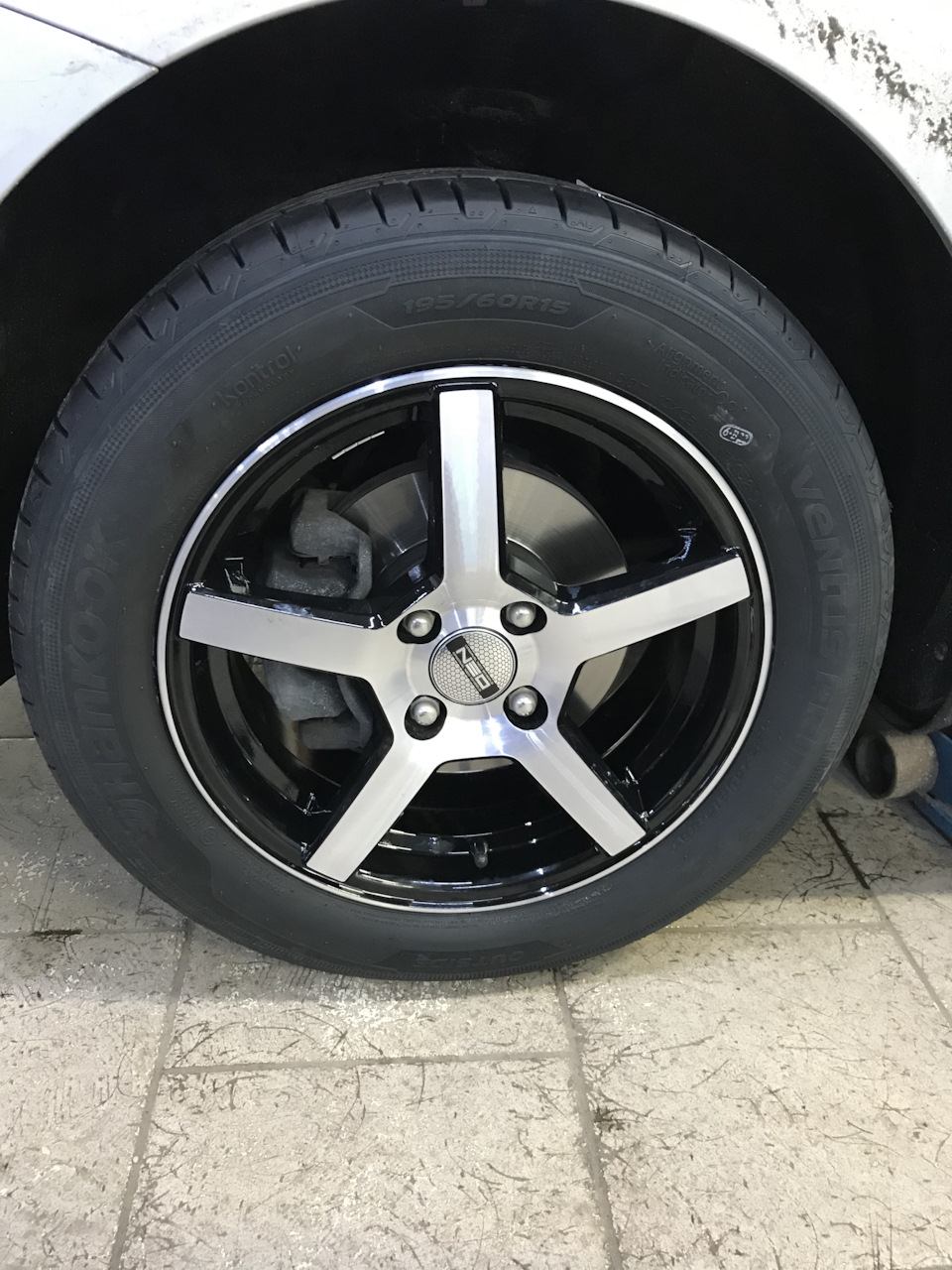 Диски Neo V03.20 6x15/4x100 D56.6 ET40 BD Kia Rio 2021 — KIA Rio (4G), 1,6  л, 2020 года | колёсные диски | DRIVE2