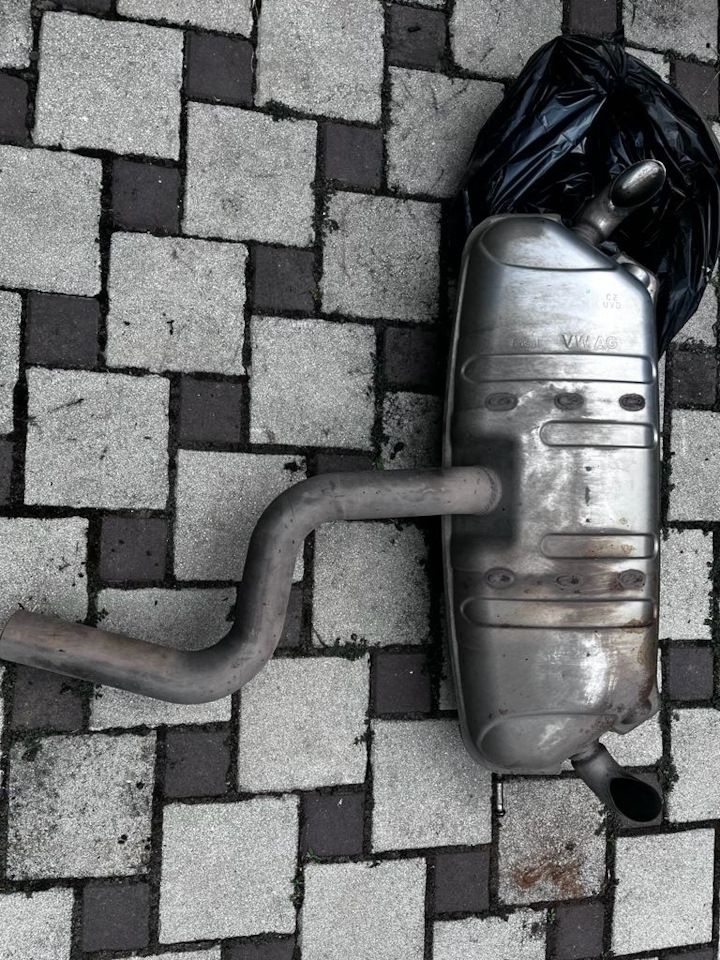 Выхлоп(банка) на Volkswagen Tiguan (2G). Б/у | 14 000 ₽ в городе ...