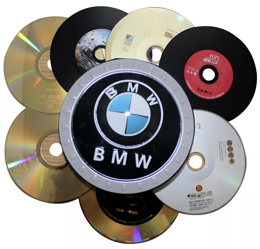 Музыка cd качества. Музыкальный диск. CD DVD диски. Музыкальные диски двд. Компакт диск.