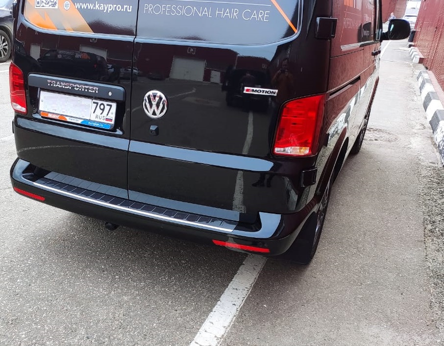 Накладка заднего бампера — Volkswagen Transporter T6.1, 2 л, 2020 года ...