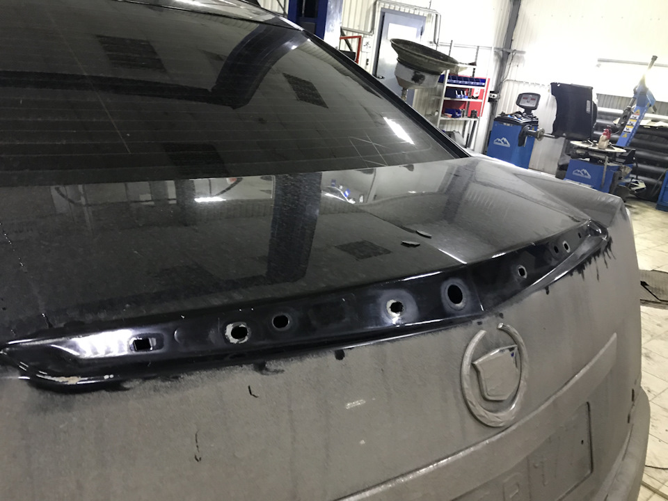 Сырость в багажнике — Cadillac CTS (2G), 3,6 л, 2008 года | своими ...