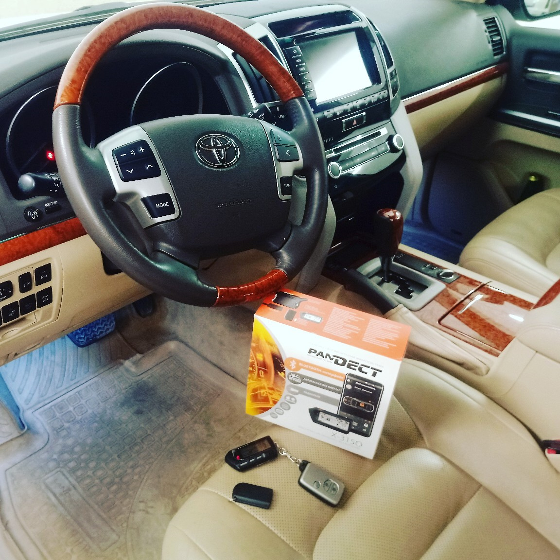 Toyota Land Cruiser — установка охранной системы Pandect X-3150 в Орле! —  Авто Электрик Сервис на DRIVE2