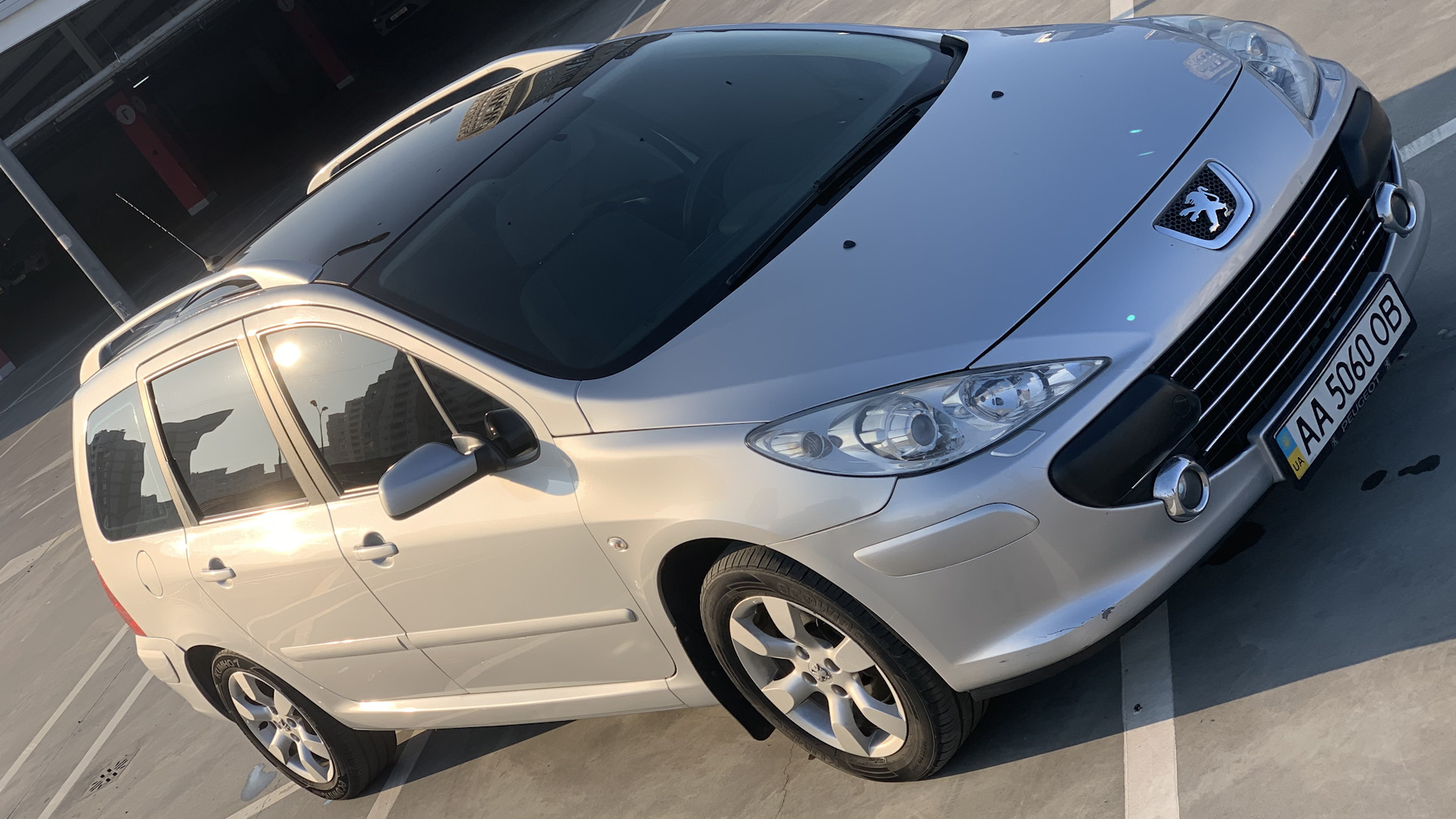 Peugeot 307 SW 2.0 бензиновый 2005 | ПИЖОН на DRIVE2