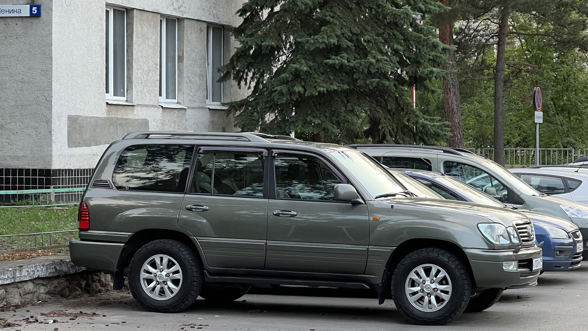 Lexus LX (UZJ100) 4.7 бензиновый 2006 | на DRIVE2