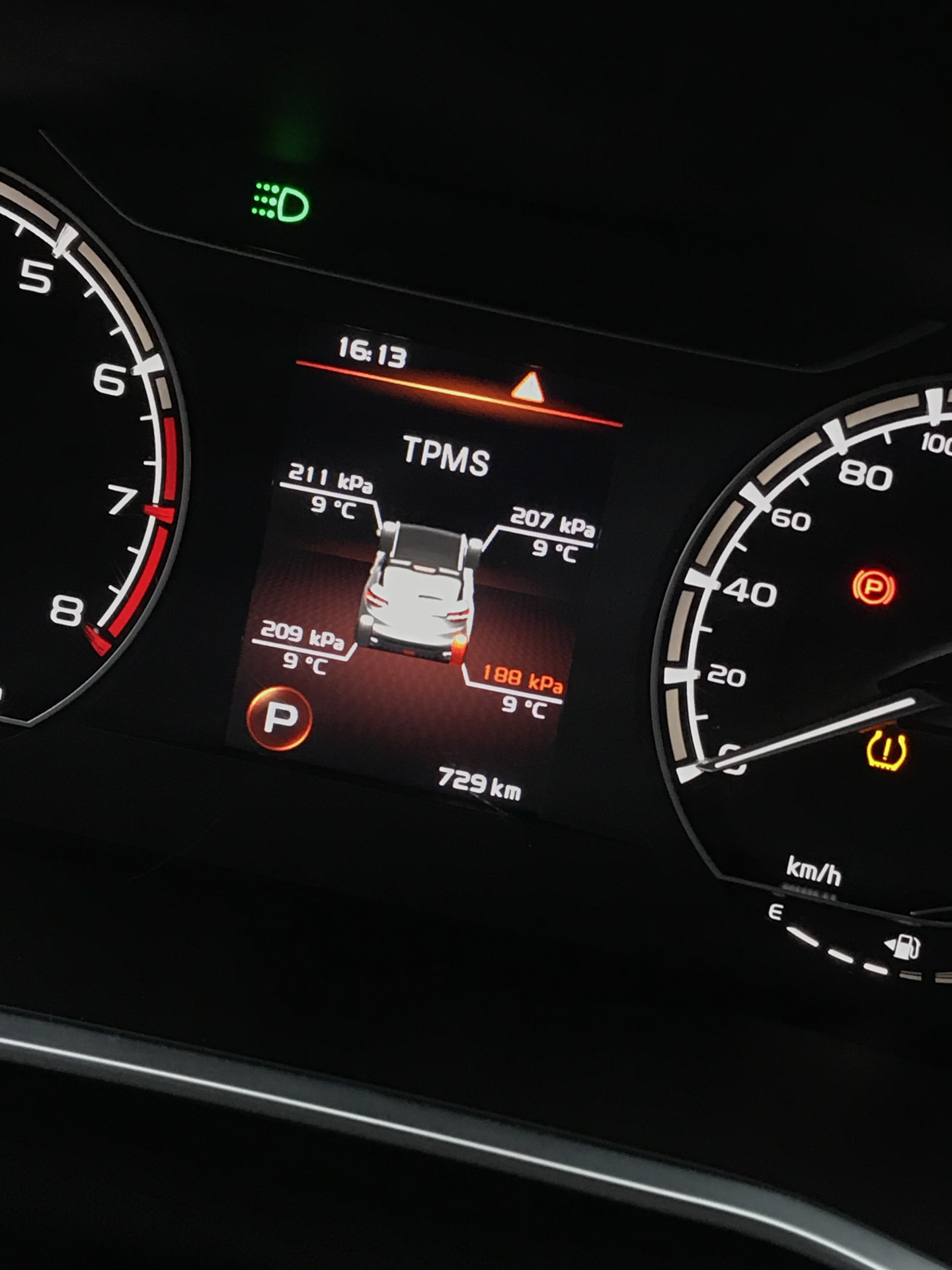 Сброс ошибки tpms. Датчики tpms на geely coolray. tpms coolray. geely coolray панель приборов. датчики в диски geely coolray.