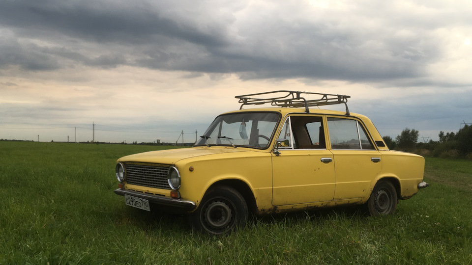 Lada 2101 '78 Old Pikachu