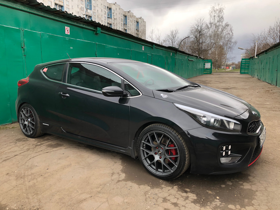 Kia Pro Ceed ed зеленый матовый