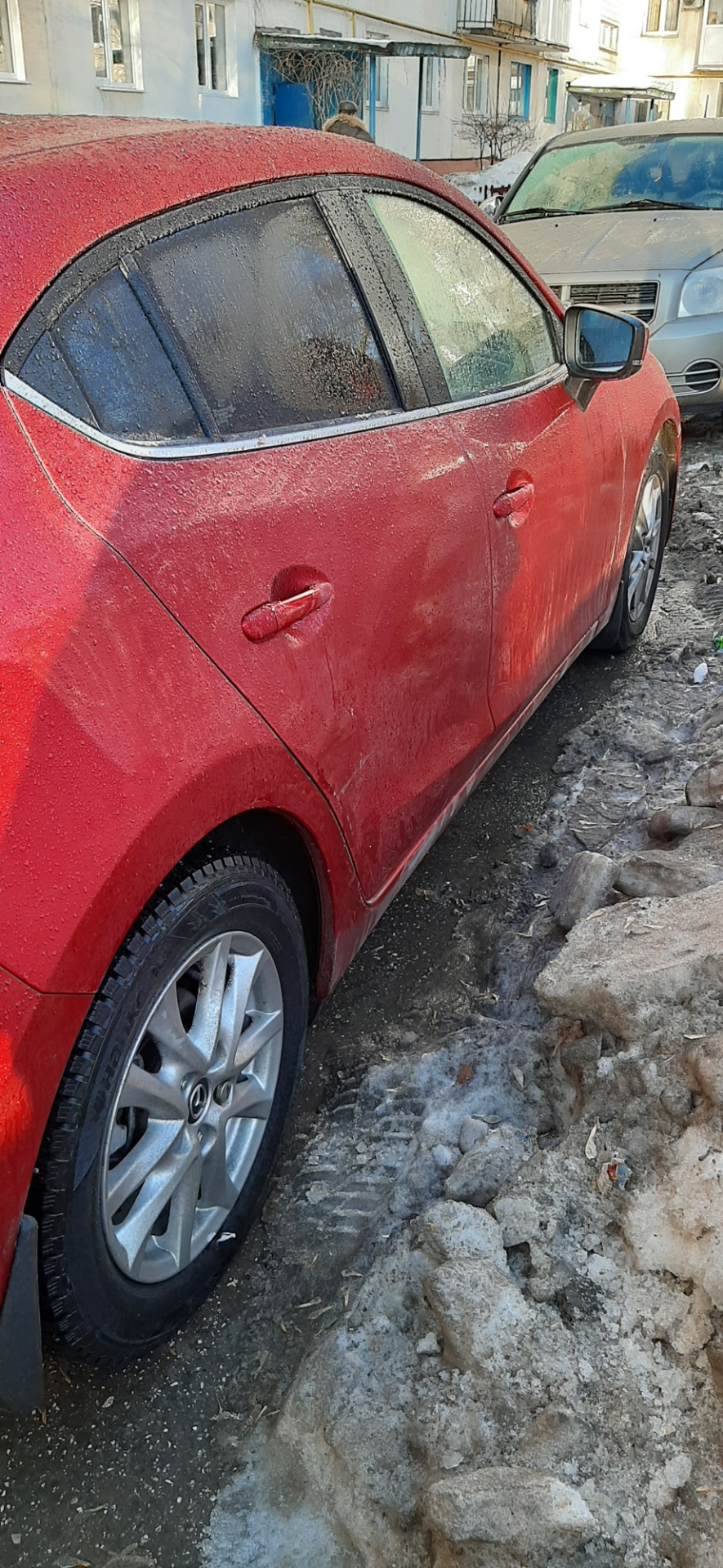 Повреждения Мазды — Dodge Caliber