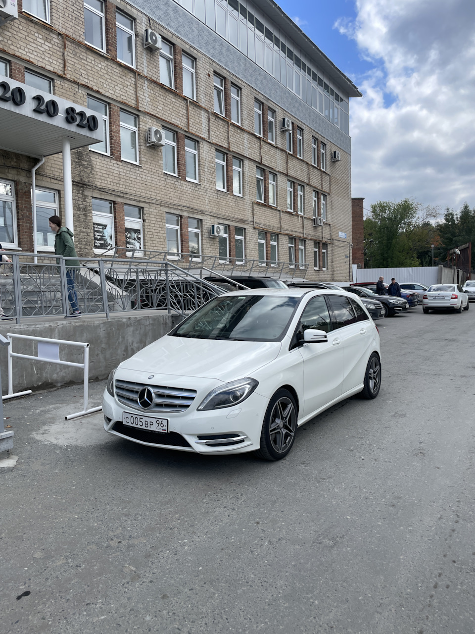 Продал и купил новую) — Mercedes-Benz B-Class (W246), 1,6 л, 2013 года |  продажа машины | DRIVE2