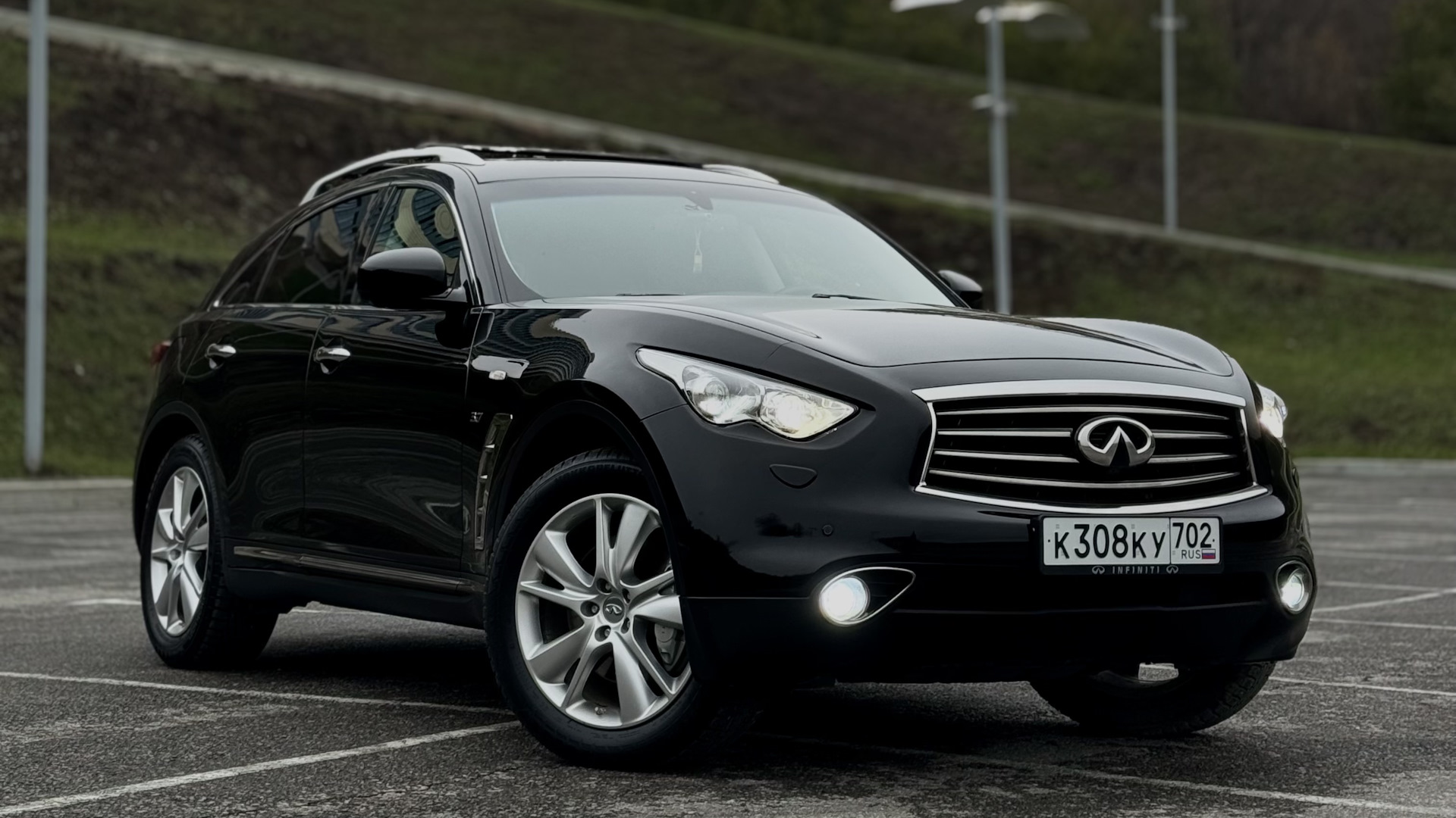 Infiniti QX70 3.7 бензиновый 2016 | Аллигатор на DRIVE2