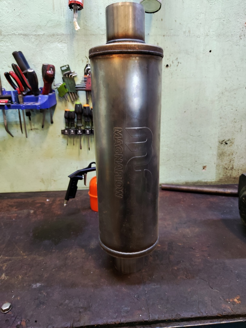 глушитель MAGNAFLOW — Volkswagen Passat B3, 2 л, 1991 года | запчасти ...