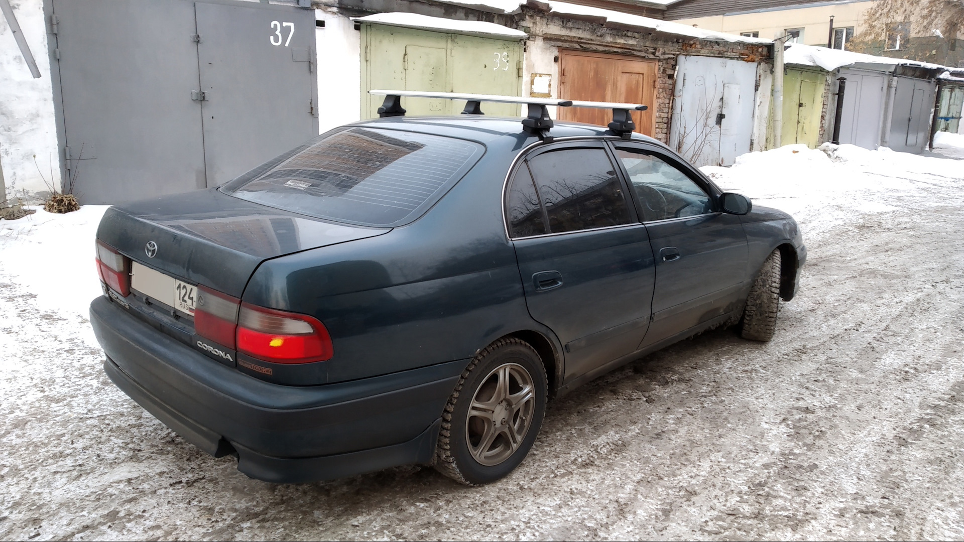 Багажник на крышу Toyota Corona st190