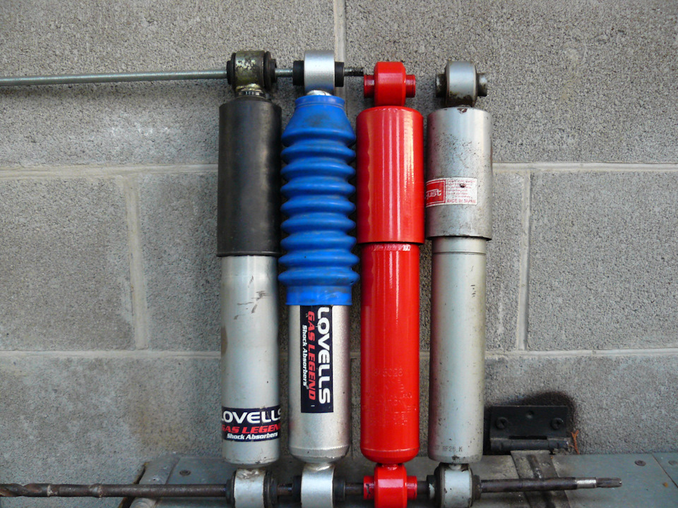 KYB 845026 — Nissan Pathfinder (3G), 2,5 л, 2007 года