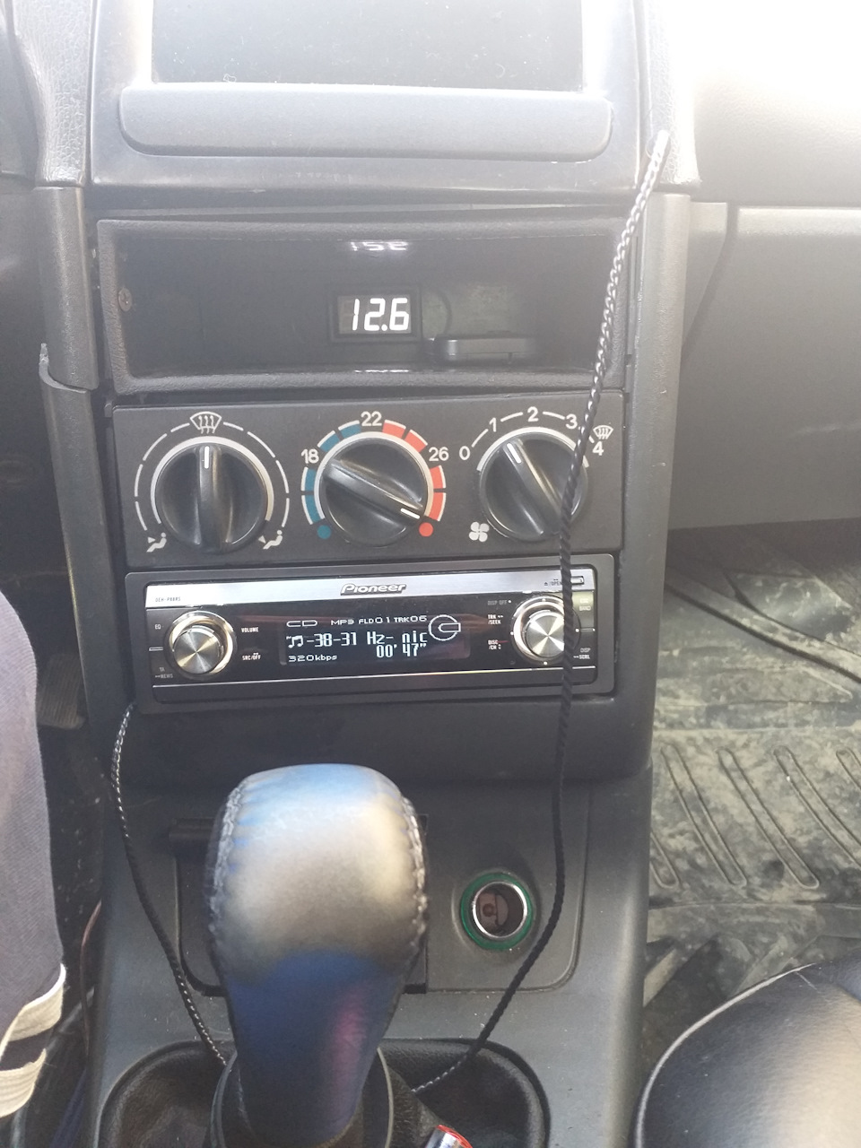 Наводки — Lada 112 Coupe, 1,6 л, 2009 года | автозвук | DRIVE2