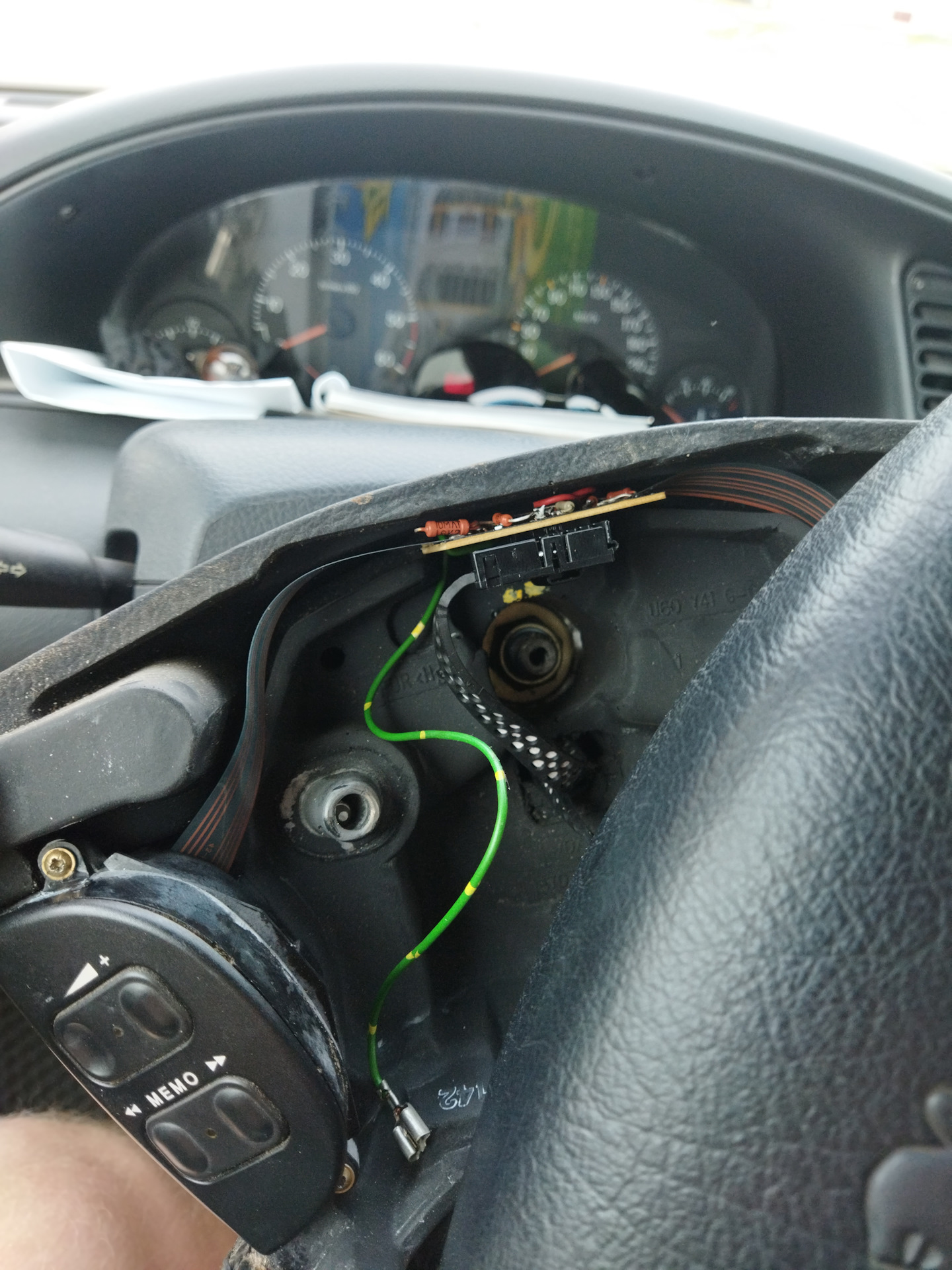 Вернул управление магнитолой с руля — DRIVE2