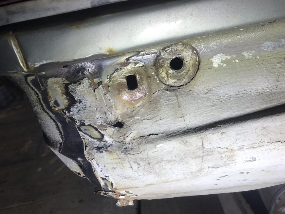 Фото в бортжурнале BMW 5 series (E28)