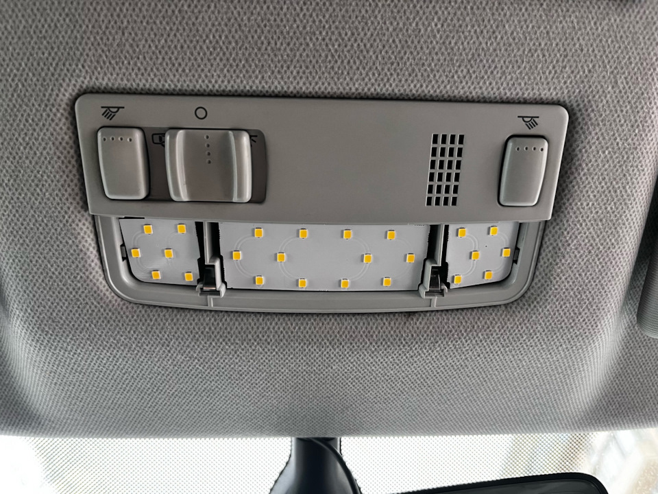 LED в подсветку салона — Volkswagen Polo liftback, 1,6 л, 2022 года ...