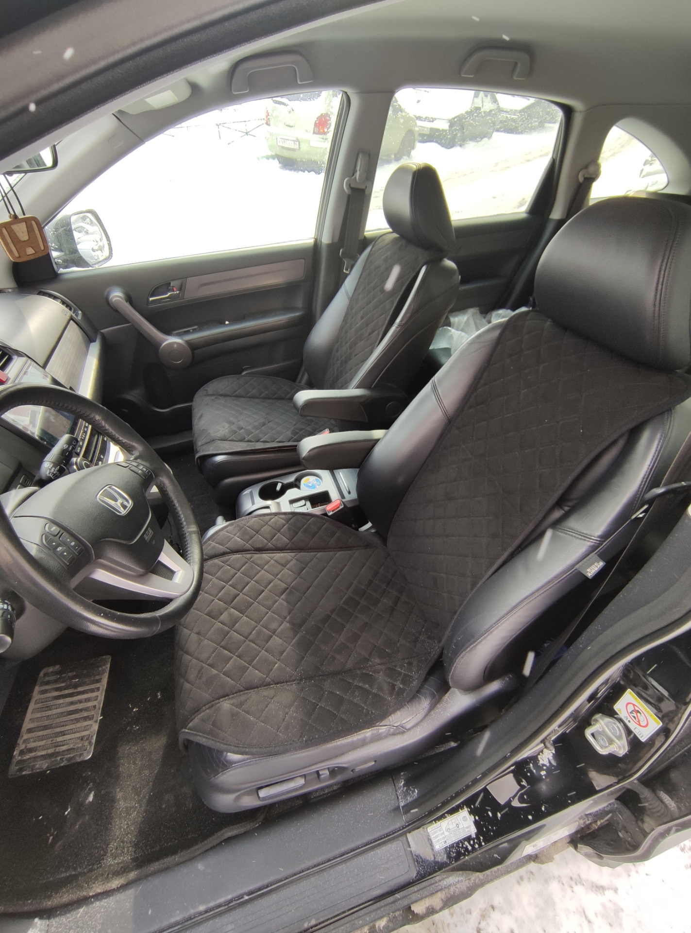 Накидки на сиденья "Корона мех" — Honda CR-V (RE), 2,4 л, 2008 года ...