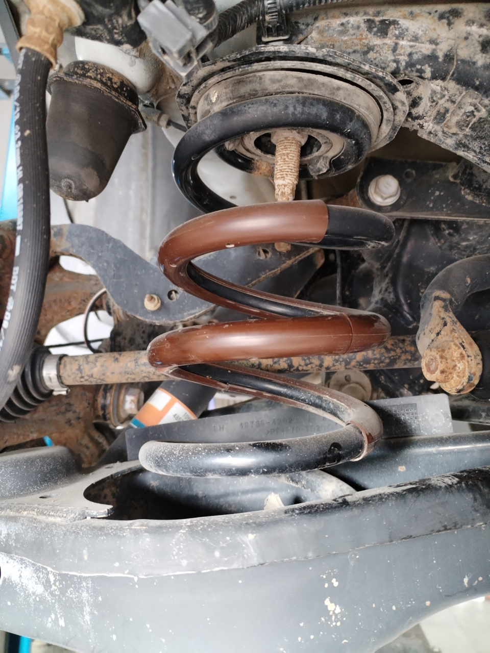 Проставки пружин 3,5см. — Toyota RAV4 (IV), 2,2 л, 2013 года | поломка ...