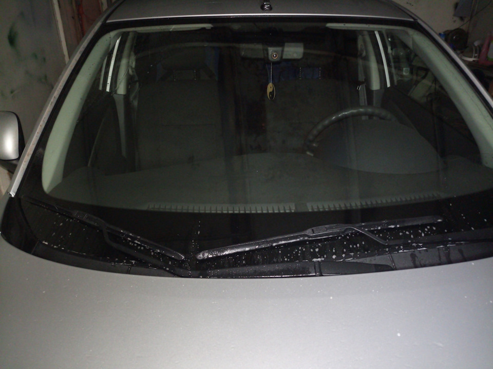 Щетки — Nissan Almera V (G11/15), 1,6 л, 2014 года | аксессуары | DRIVE2