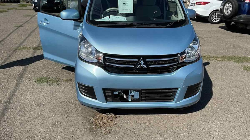 Замена масла, доливка антифриза, замена лампочки в фаре. — Mitsubishi ...