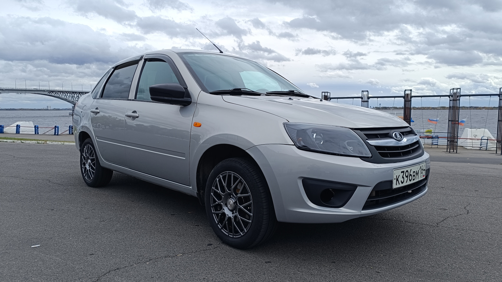 Lada Гранта 1.6 бензиновый 2014 | на DRIVE2