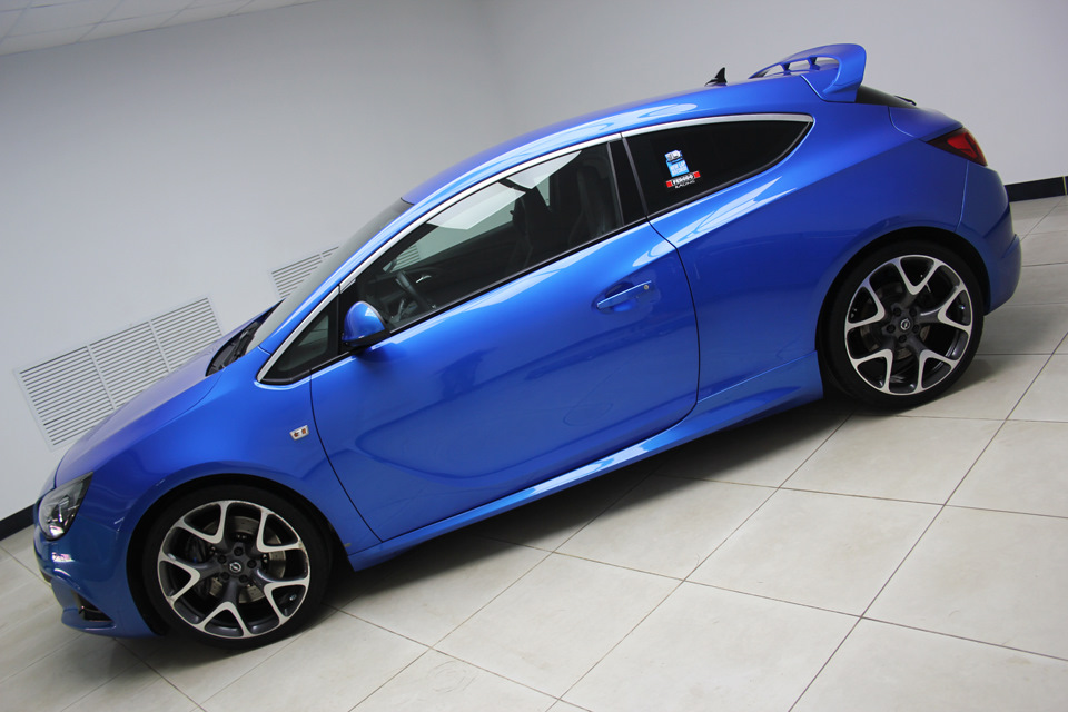 Opel Astra OPC 2020