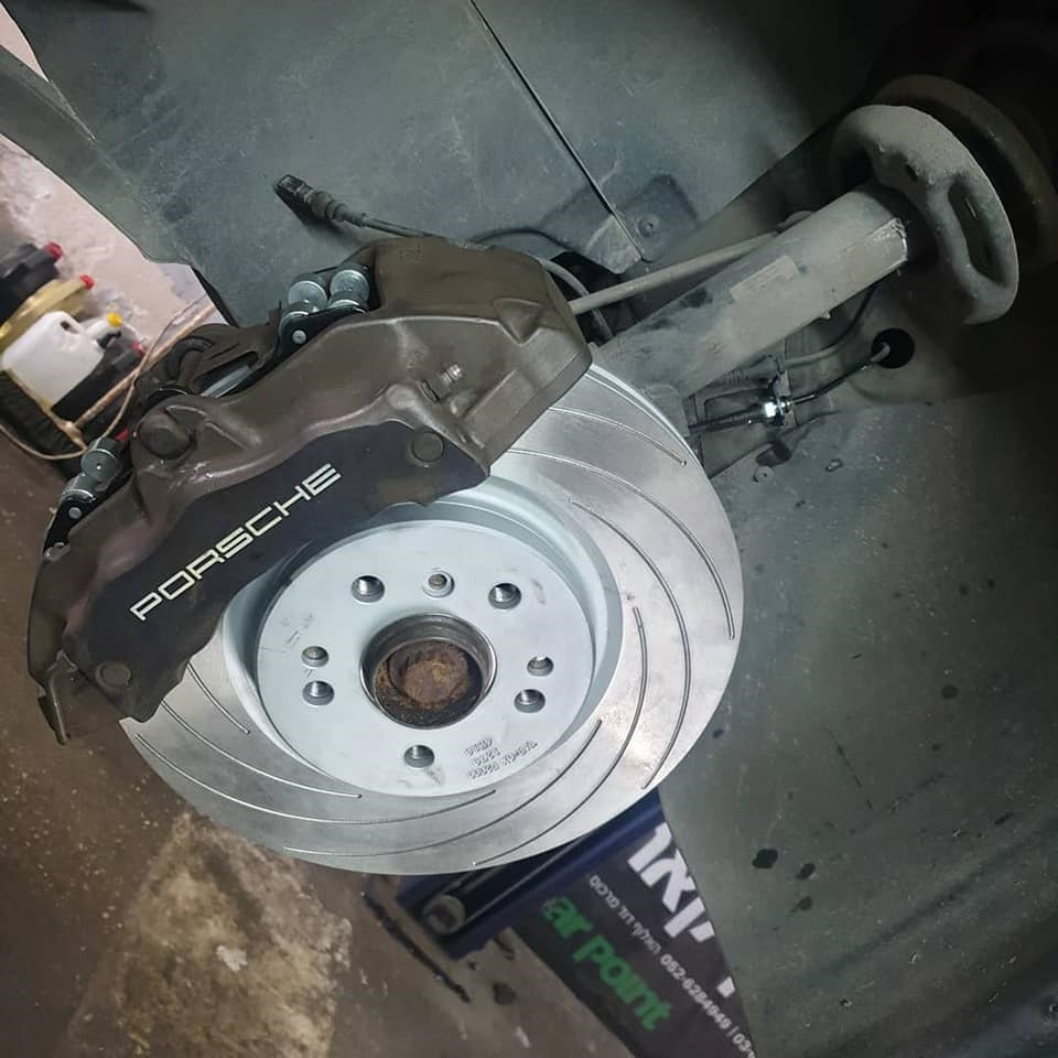 Абс 17. BREMBO z17 Forester. Тормоза Брембо z 17. Тормоза Porsche z17. Тормозные колодки для BREMBO z17.